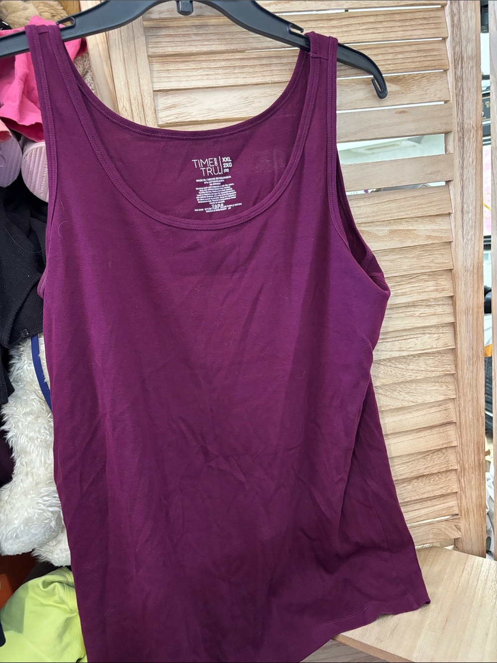 Time and Tru Scoop Neck Tank Top XXL